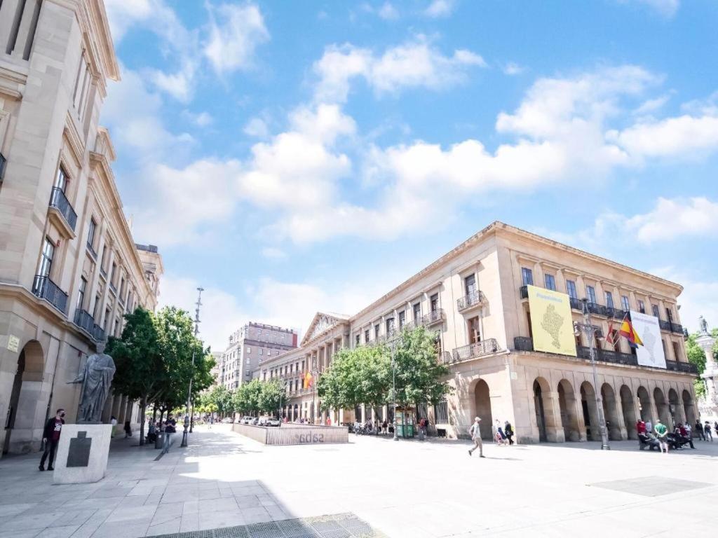 Apartamento Mercaderes Pamplona Kültér fotó